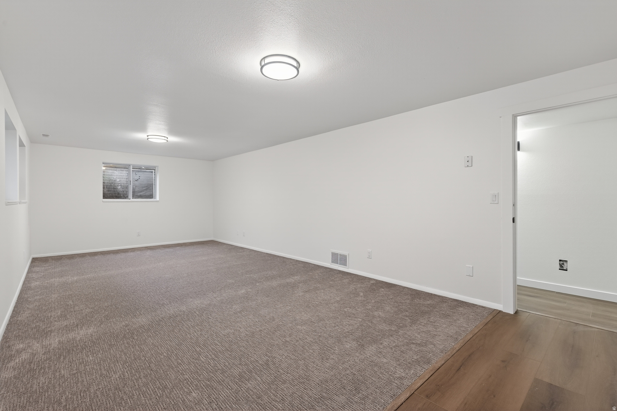 MOUNT VIEW CIR - Residential