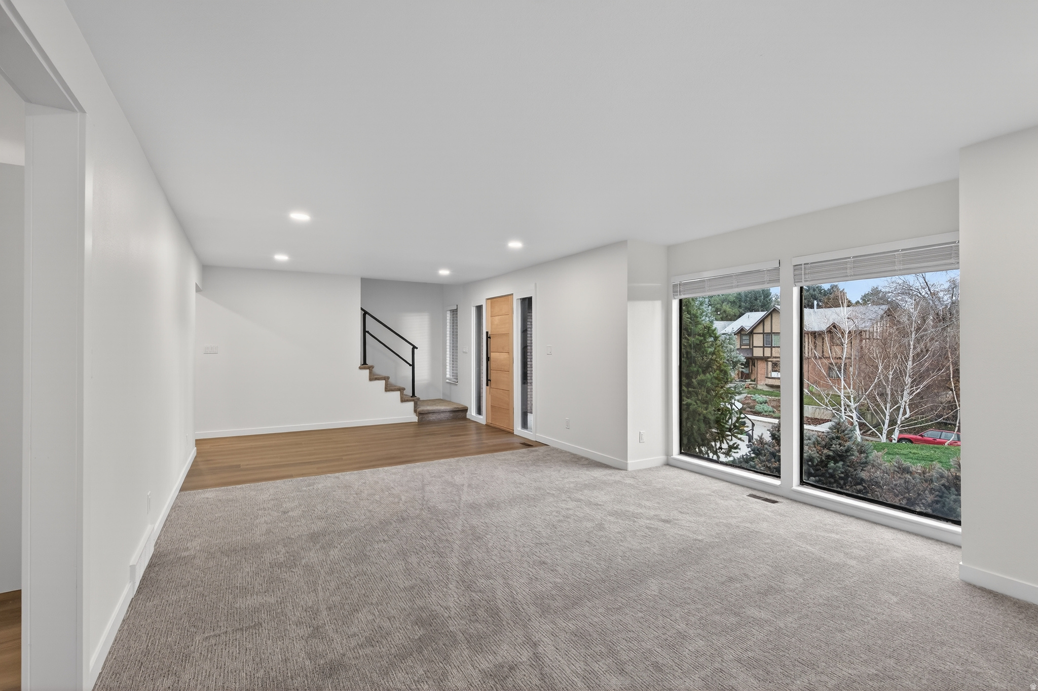 MOUNT VIEW CIR - Residential