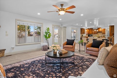 Tiny photo for 624 W ASPEN HILLS BLVD, Saratoga Springs, UT 84045 (MLS # 2116497)
