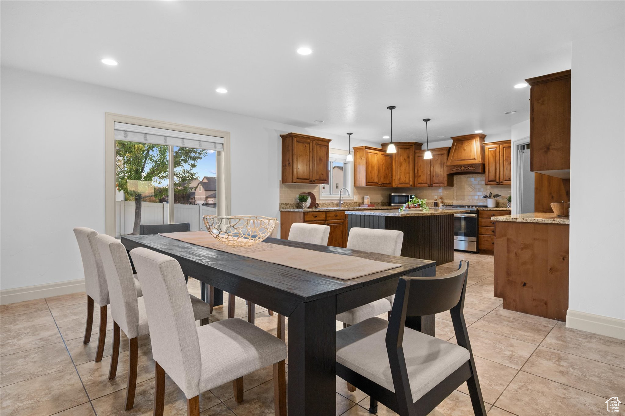 ASPEN HILLS - Residential