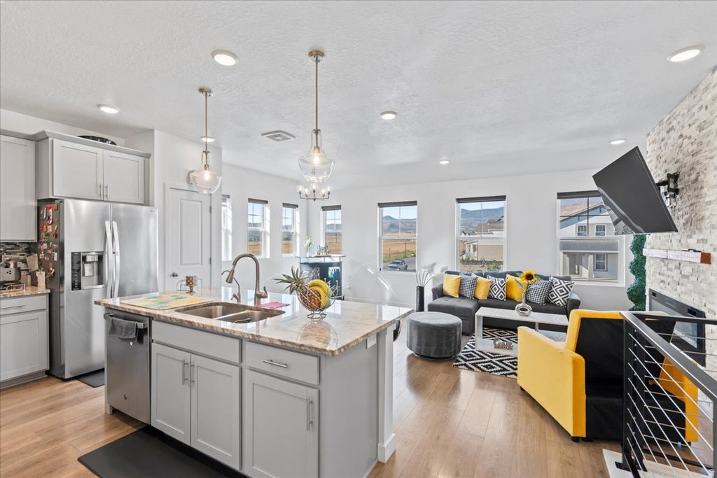 Photo of 11587 S PROSPERITY RD W, South Jordan, UT 84009 (MLS # 2184067)