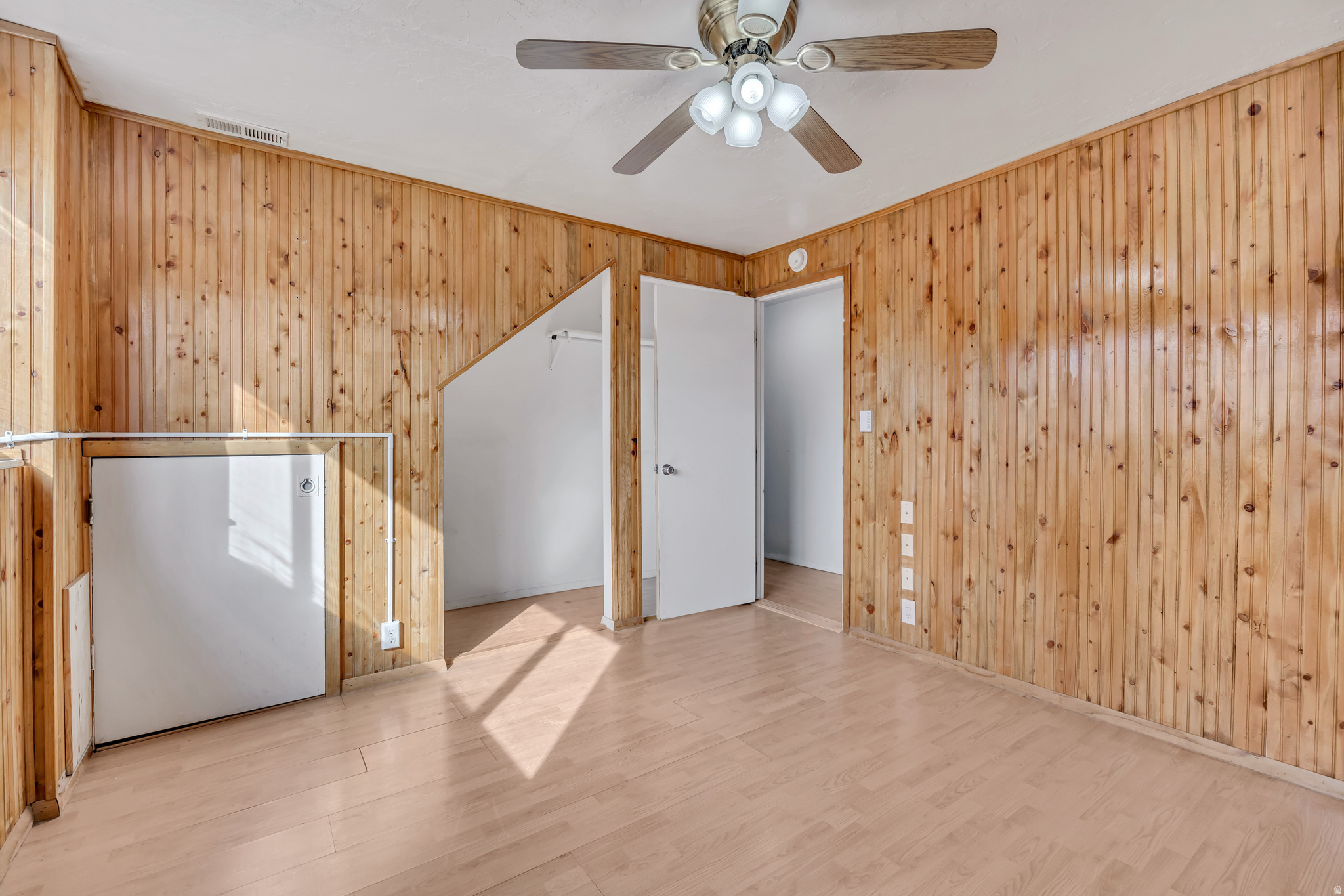 JORDAN HIGHLANDS - Residential