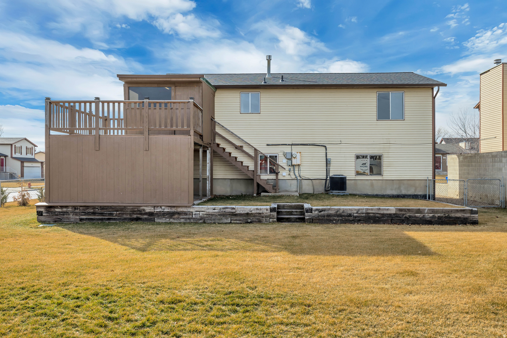 JORDAN HIGHLANDS - Residential