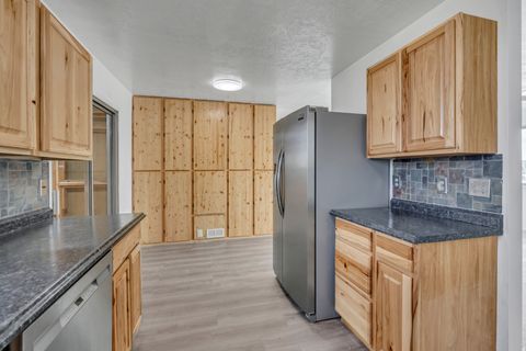 Tiny photo for 4898 W SALLYBROOKE WAY, West Jordan, UT 84081 (MLS # 2141024)