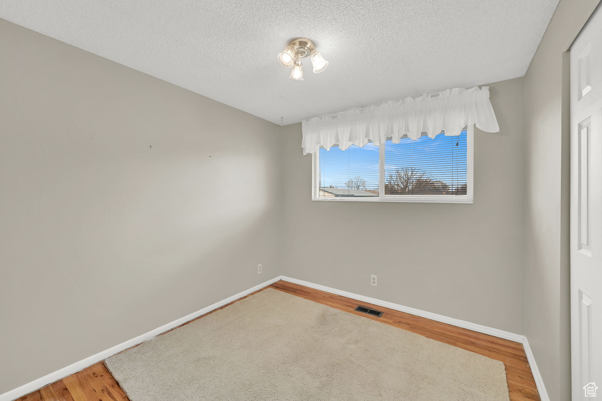 745 W 2125, Woods Cross, Utah image 17