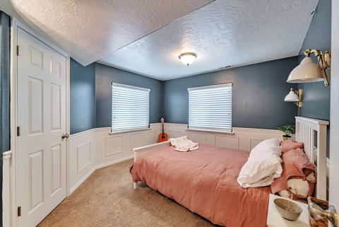 Tiny photo for 953 S 600 E, Payson, UT 84651 (MLS # 2123819)