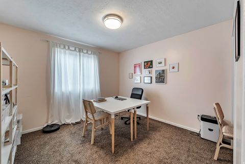 Tiny photo for 953 S 600 E, Payson, UT 84651 (MLS # 2123819)