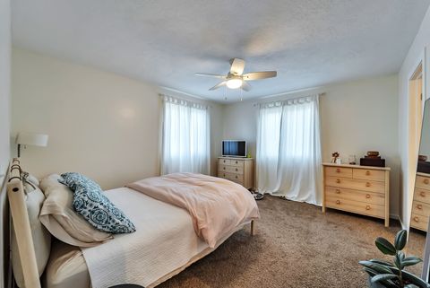 Tiny photo for 953 S 600 E, Payson, UT 84651 (MLS # 2123819)