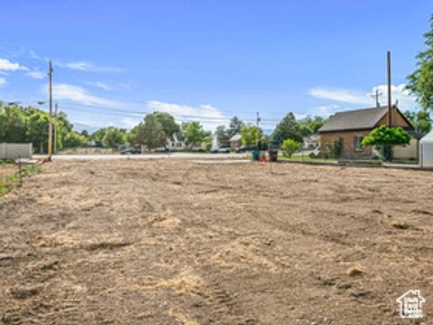 Photo of 13547 S REDWOOD RD, Riverton, UT 84065 (MLS # 2115913) Photo of 13547 S REDWOOD RD, Riverton, UT 84065 (MLS # 2115913)