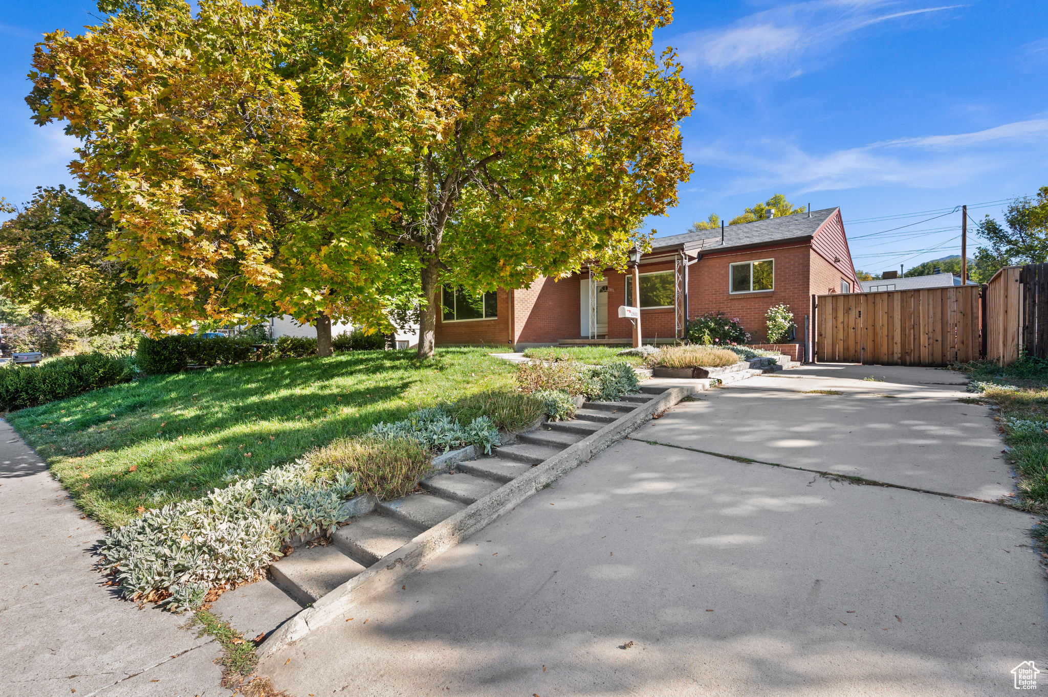 2883 S Mcclelland St, Salt Lake City, Utah image 2