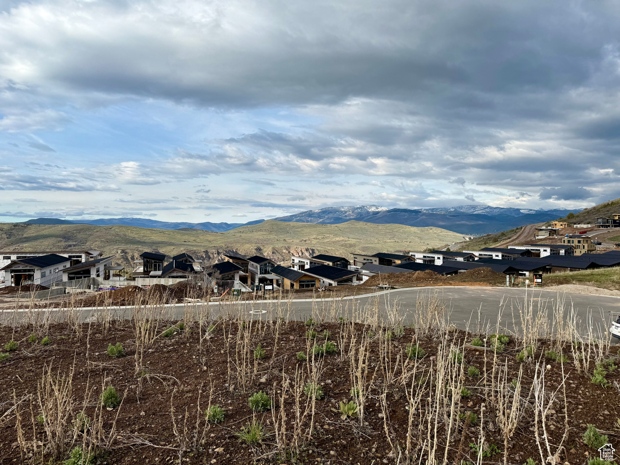 RANCH SUBDIVISION - Land