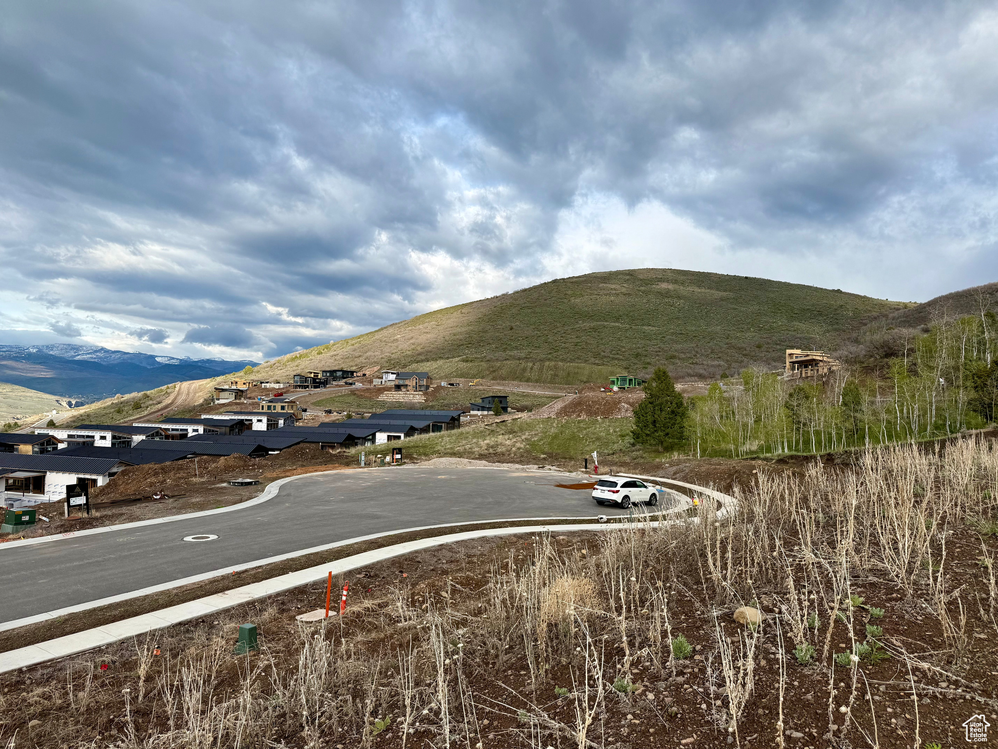 RANCH SUBDIVISION - Land