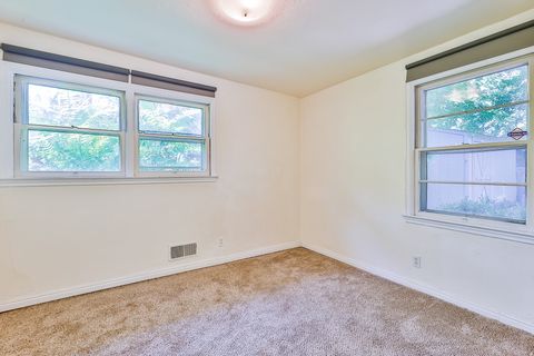 Tiny photo for 1219 E KENSINGTON AVE S, Salt Lake City, UT 84105 (MLS # 2153337)