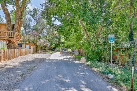 Tiny photo for 1219 E KENSINGTON AVE S, Salt Lake City, UT 84105 (MLS # 2153337)
