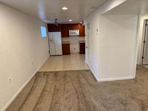 Tiny photo for 1219 E KENSINGTON AVE S, Salt Lake City, UT 84105 (MLS # 2153337)