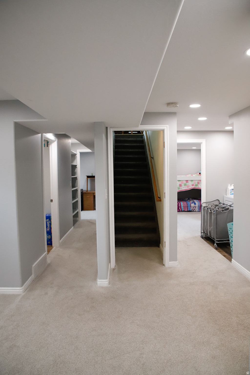 COUNTRY MANOR - Residential