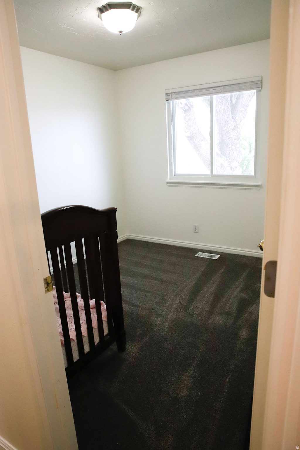 COUNTRY MANOR - Residential