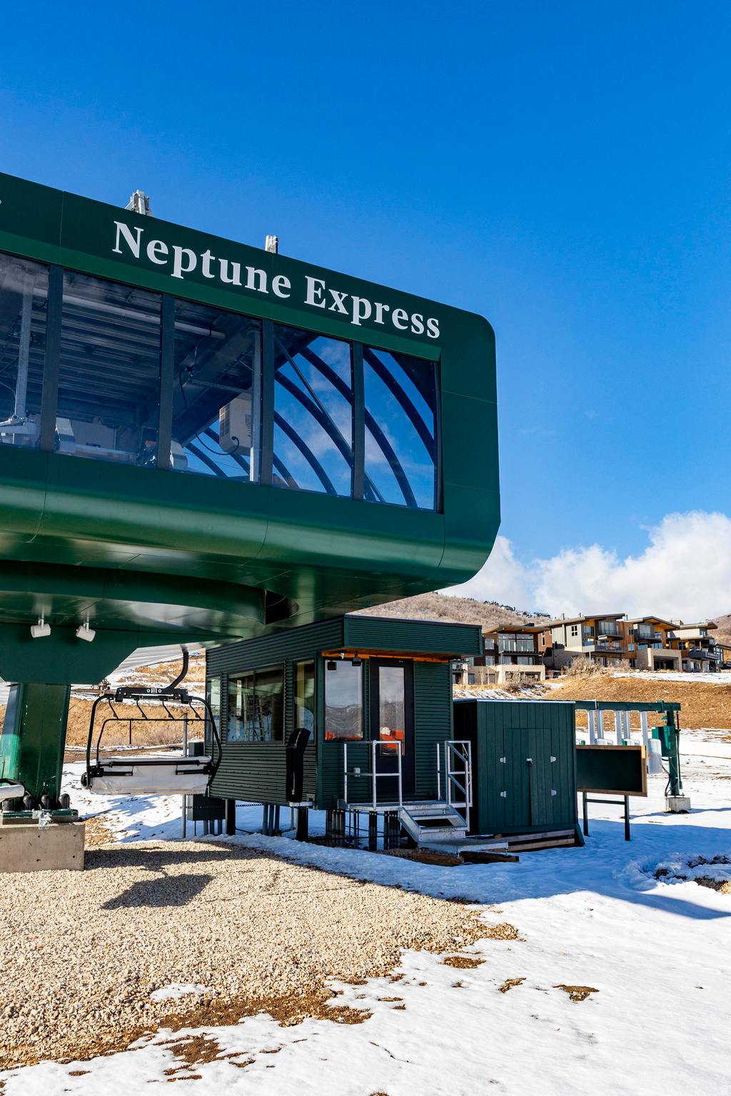 VELVAERE - Residential Income