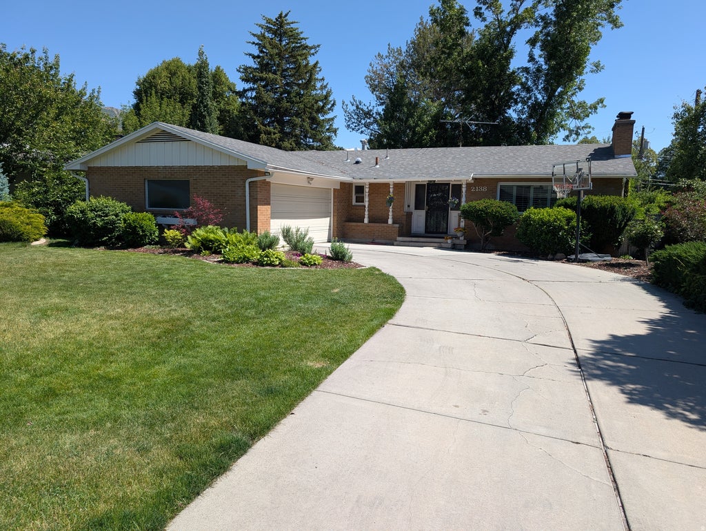 Photo of 2138 E KAYLAND WAY, Holladay, UT 84117 (MLS # 2163869)