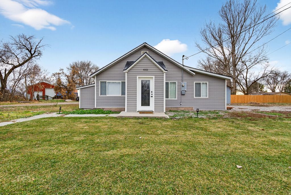 Photo of 4055 W ARIZONA ST, Corinne, UT 84307 (MLS # 2126342)