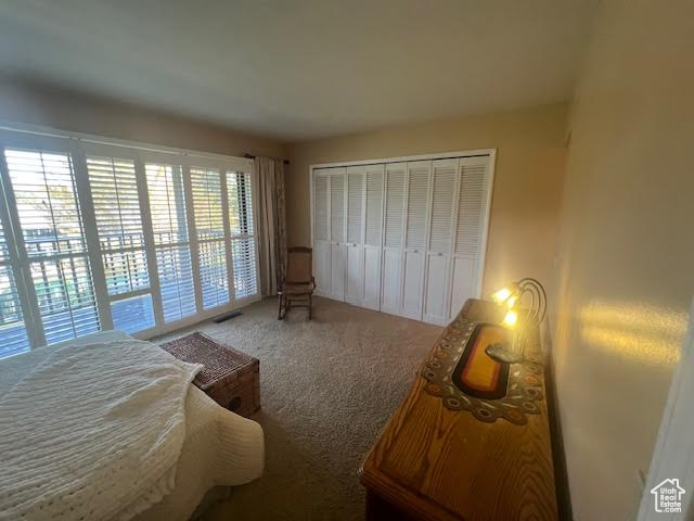 HIDDEN LAKE CONDOM - Residential