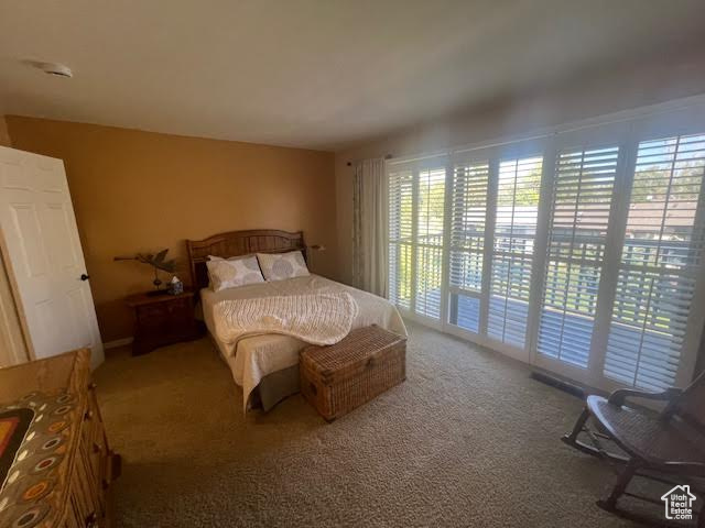 HIDDEN LAKE CONDOM - Residential