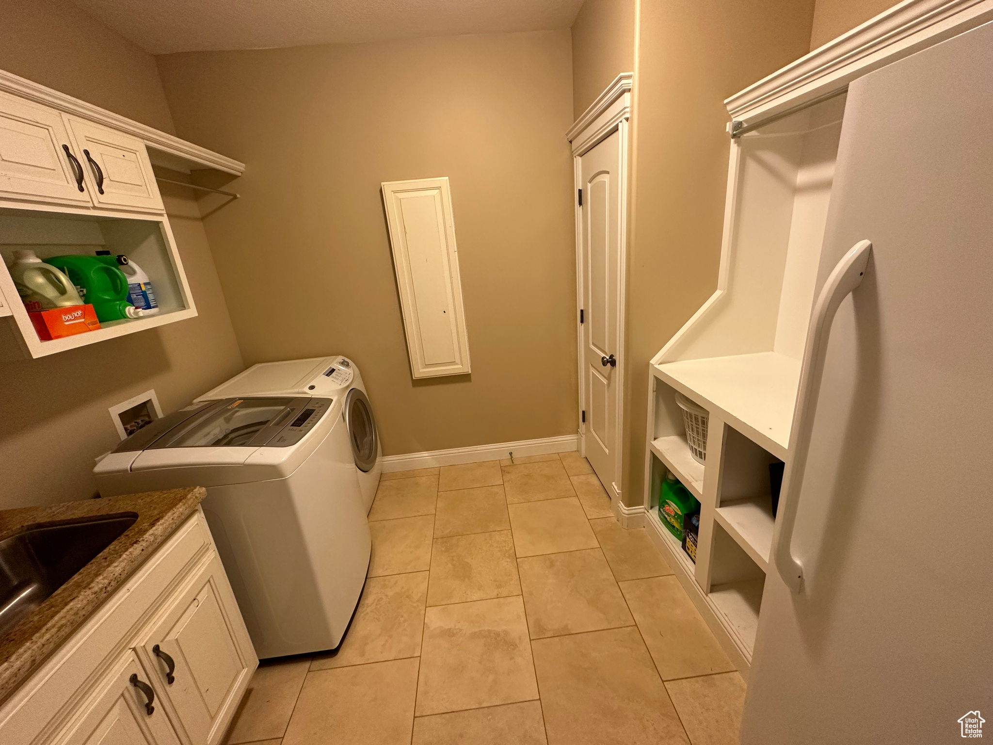 ADAMSWOOD LANDING - Residential