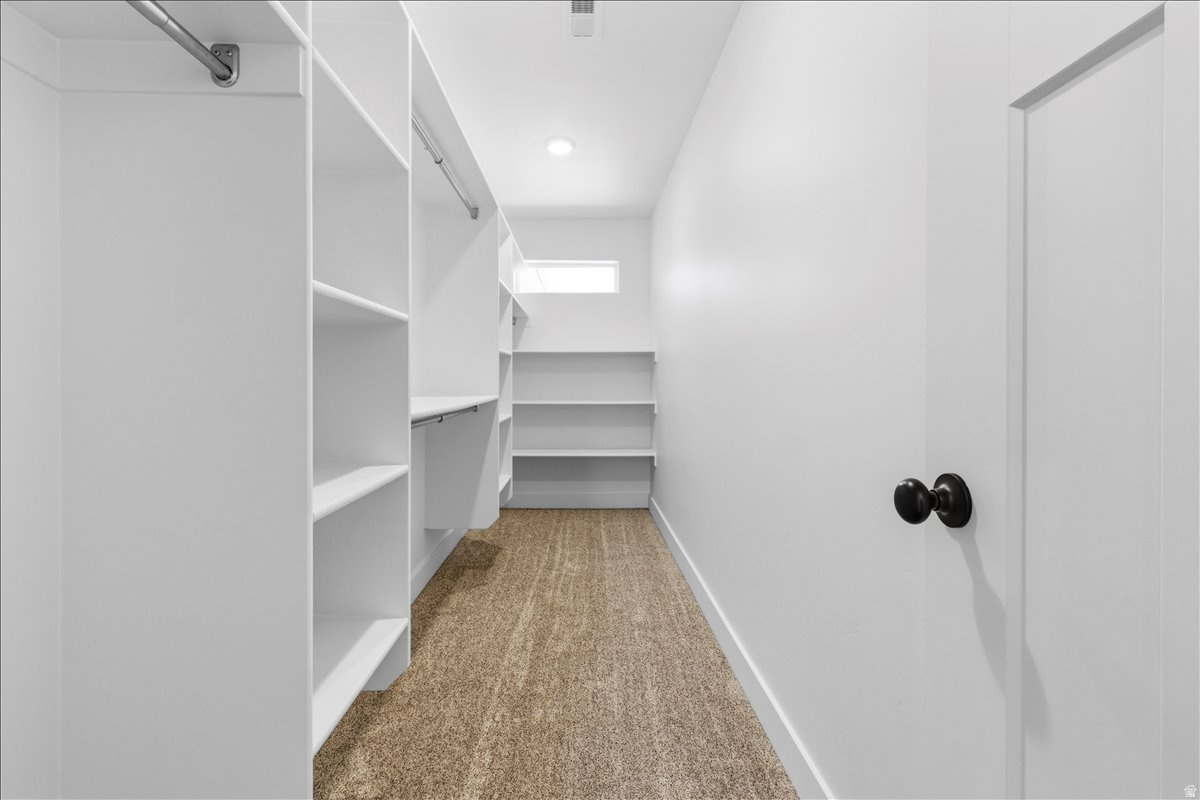 LOVELESS ESTATES - Residential