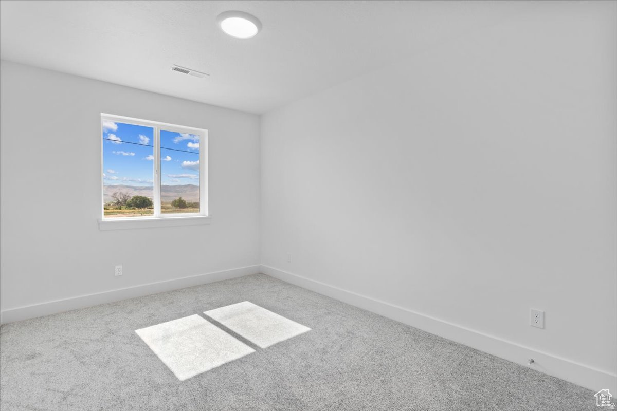 LOVELESS ESTATES - Residential