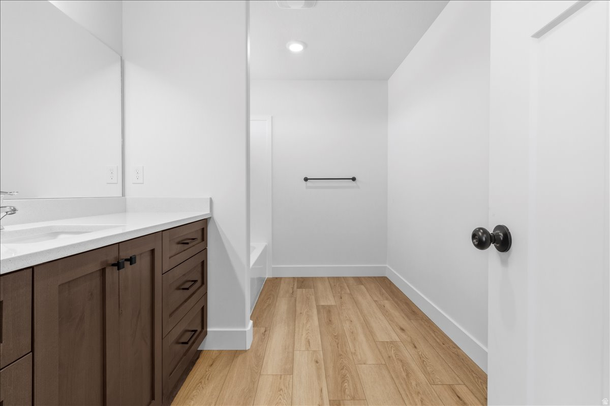LOVELESS ESTATES - Residential