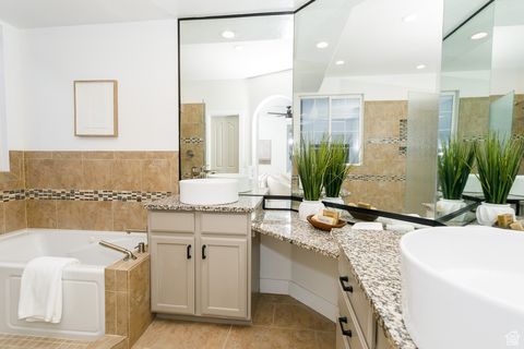 Tiny photo for 1247 W MAN OF WAR CV S, South Jordan, UT 84095 (MLS # 2117044)