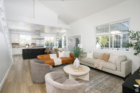 Tiny photo for 1247 W MAN OF WAR CV S, South Jordan, UT 84095 (MLS # 2117044)