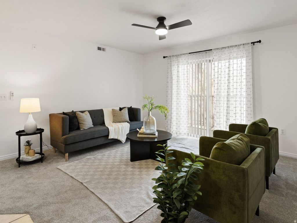 Photo of 1230 E PRIVET DR S #213, Cottonwood Heights, UT 84121 (MLS # 2141140)