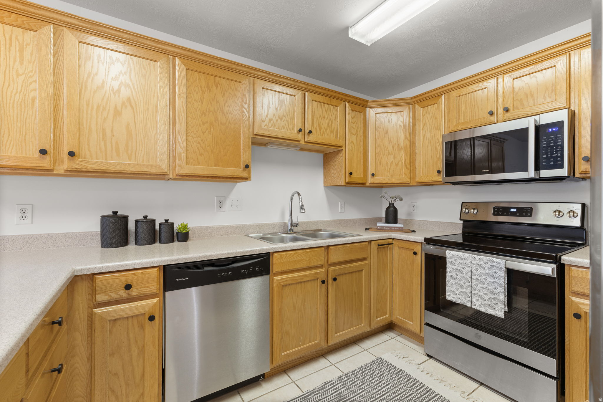 STONE HAVEN - Residential