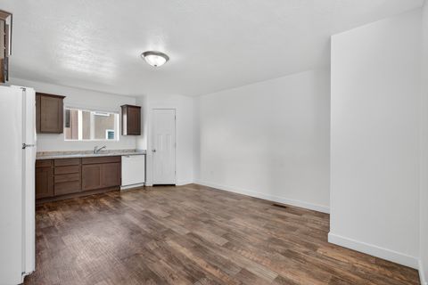 Tiny photo for 37 E 670 N, Vineyard, UT 84059 (MLS # 2100256)
