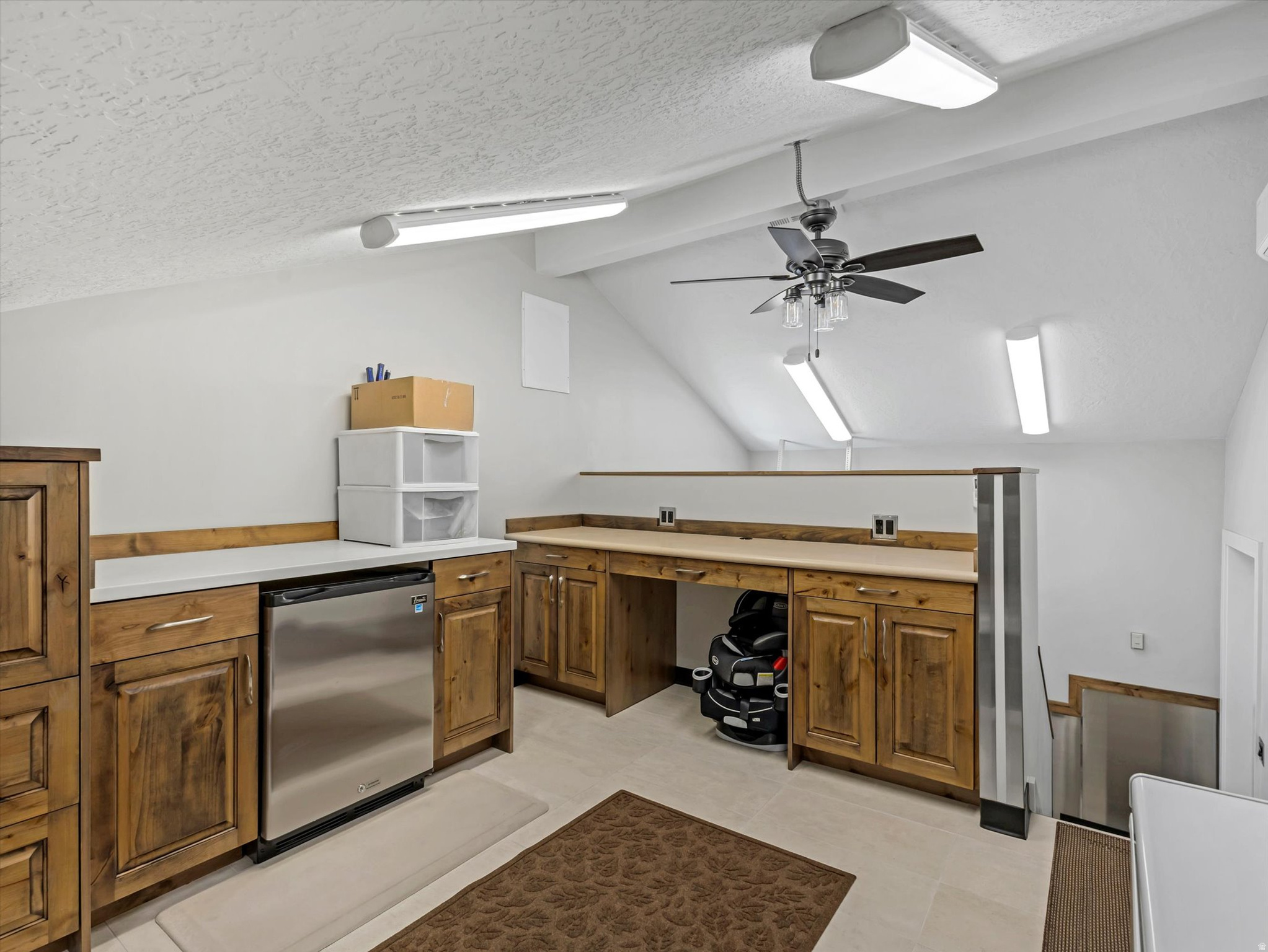 SANDY HEIGHTS - Residential