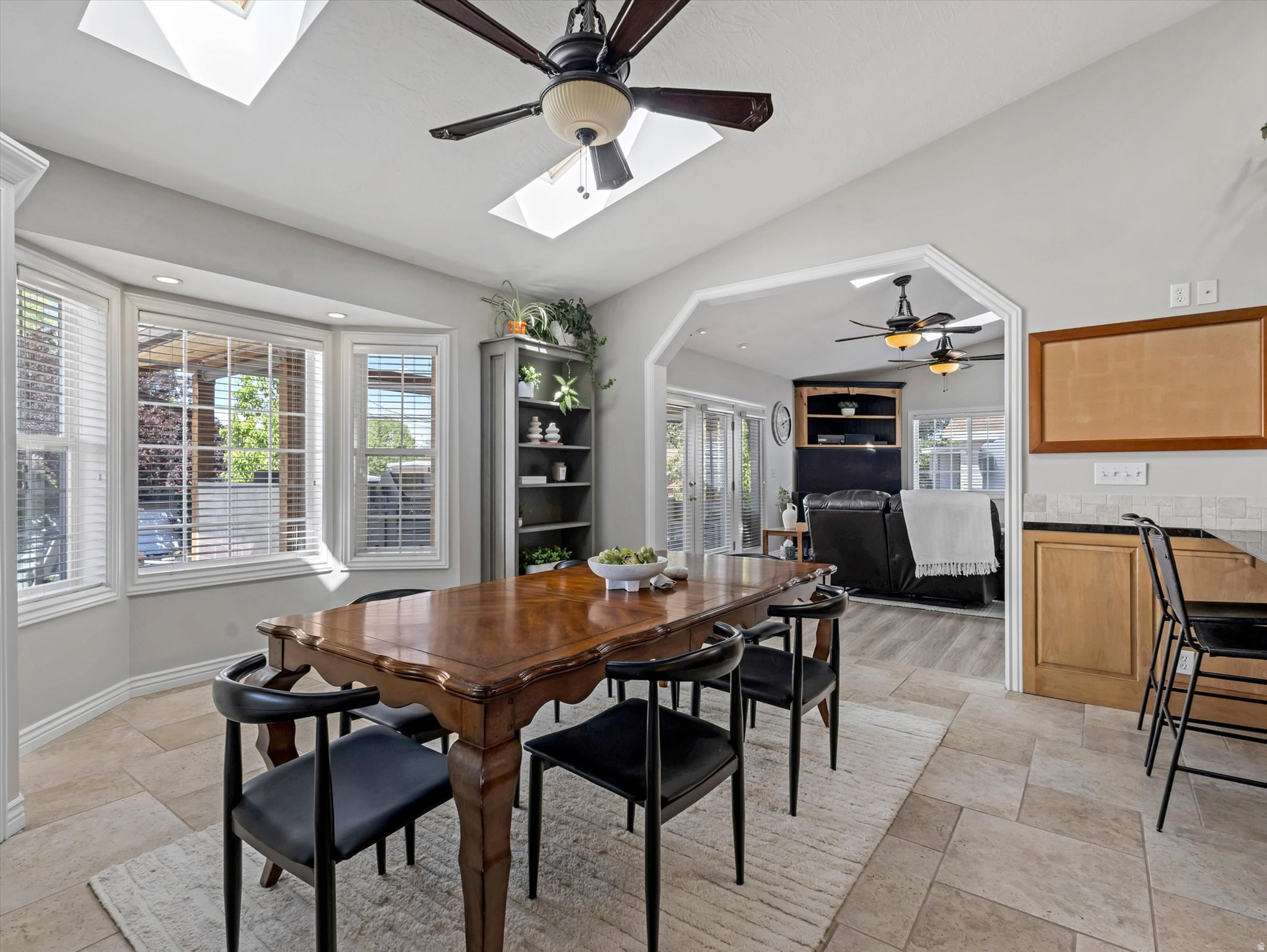 SANDY HEIGHTS - Residential