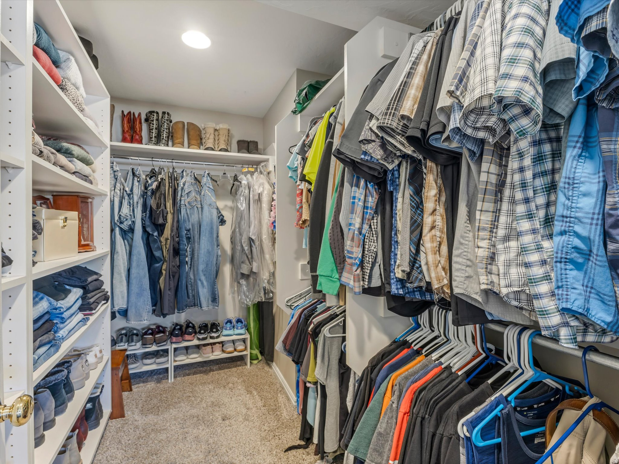 SANDY HEIGHTS - Residential