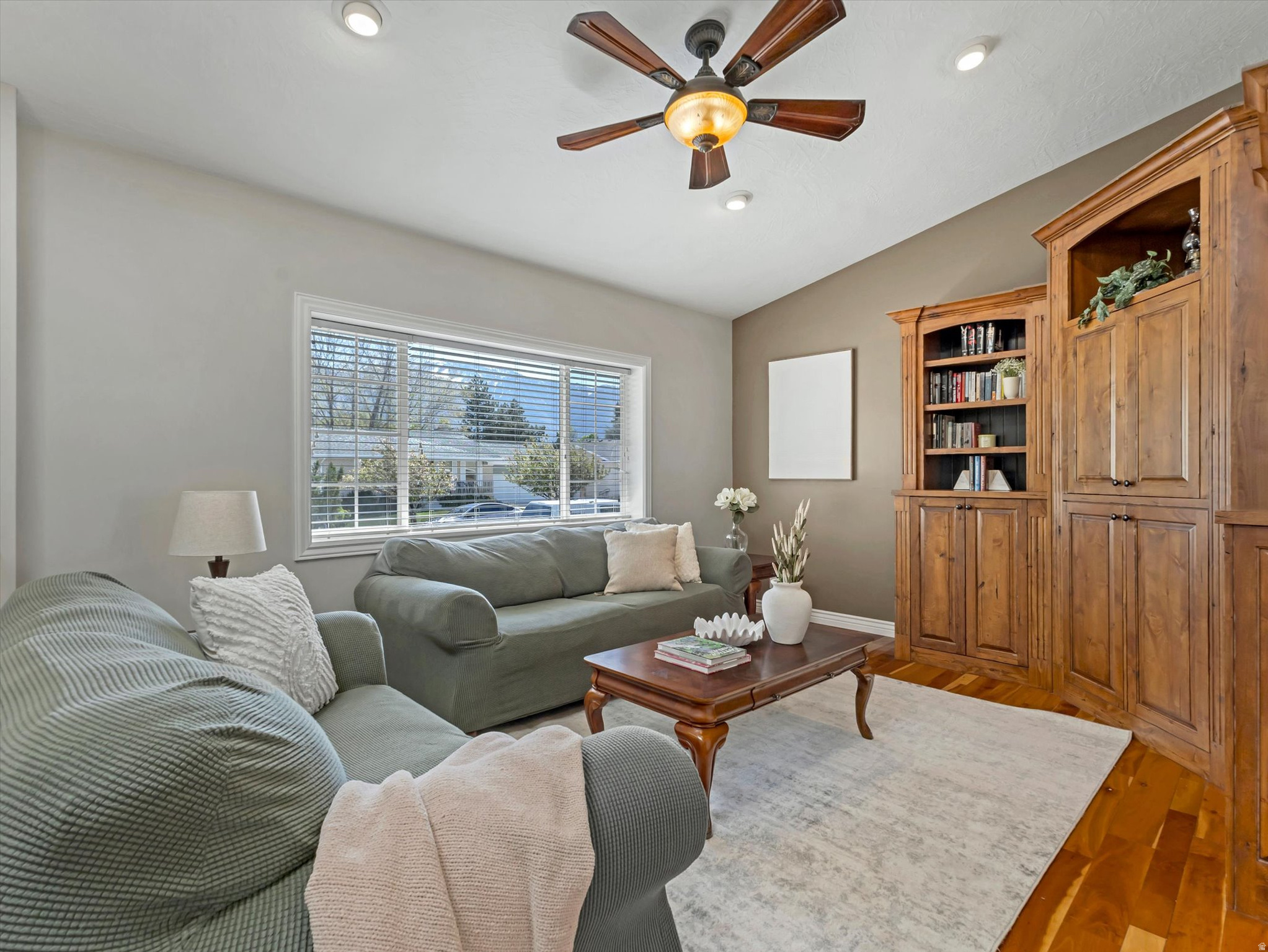 SANDY HEIGHTS - Residential