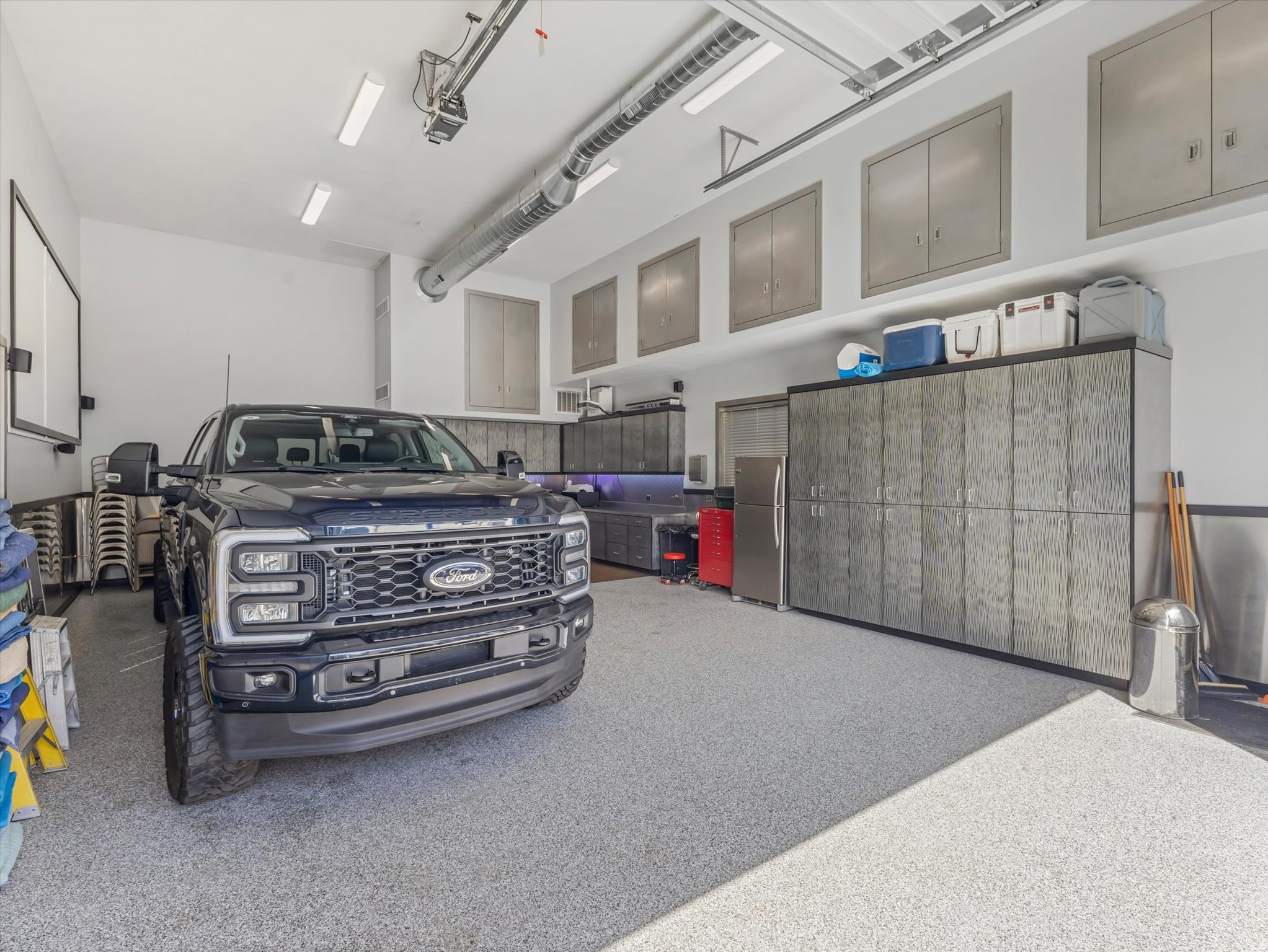 SANDY HEIGHTS - Residential