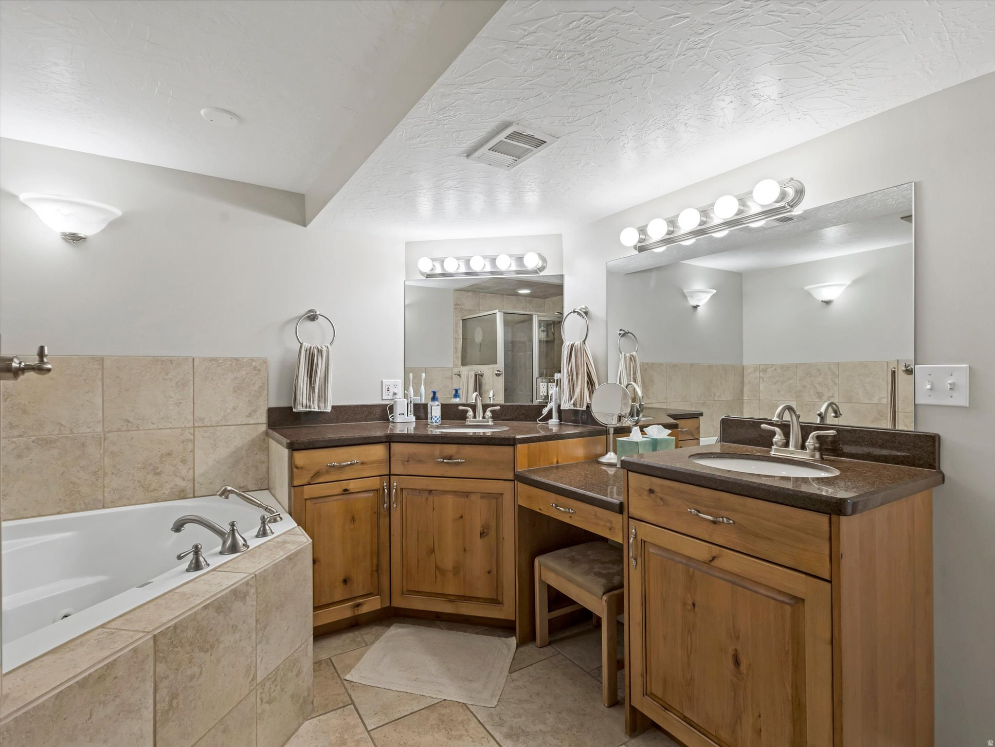 SANDY HEIGHTS - Residential