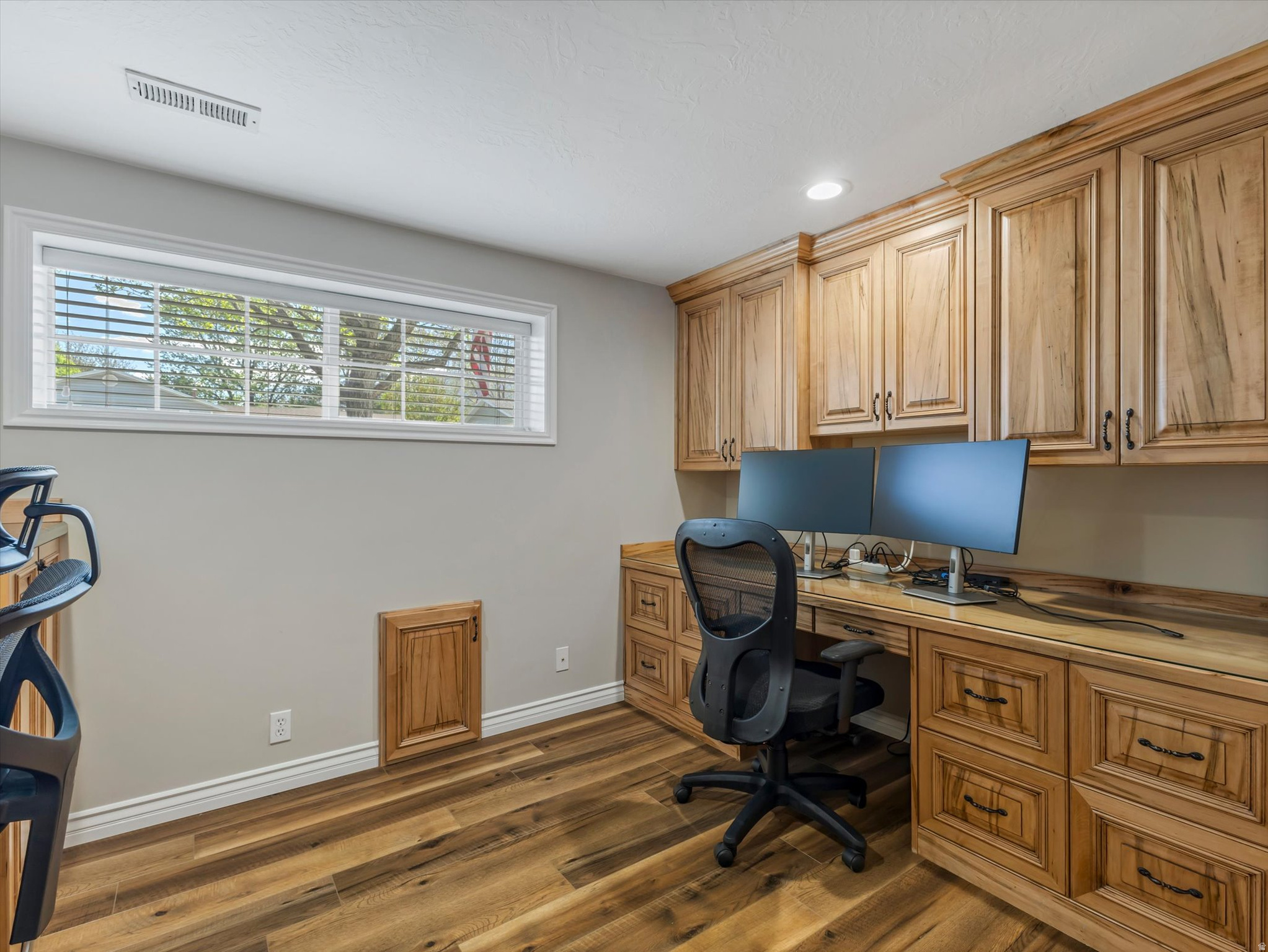 SANDY HEIGHTS - Residential