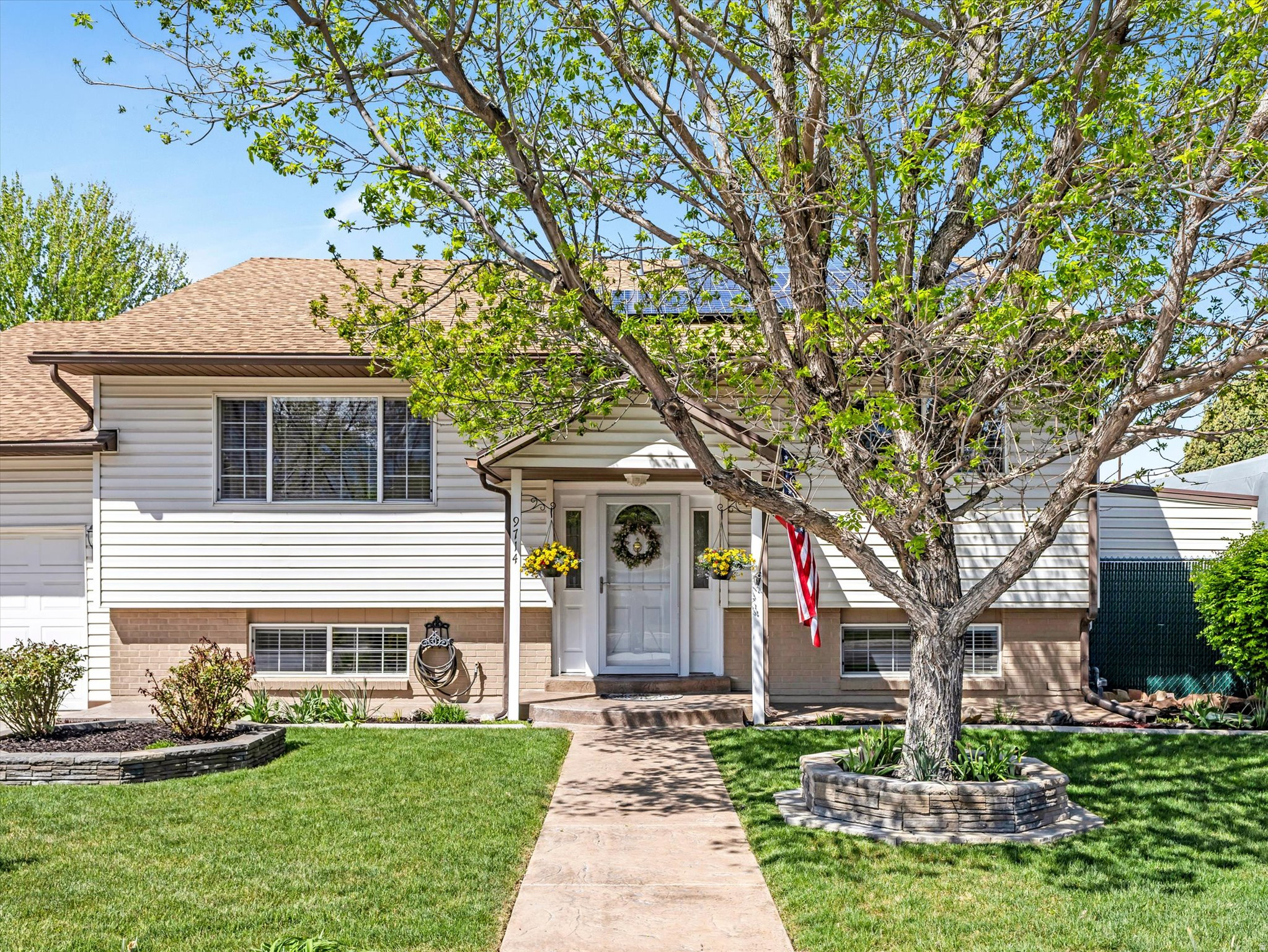 SANDY HEIGHTS - Residential