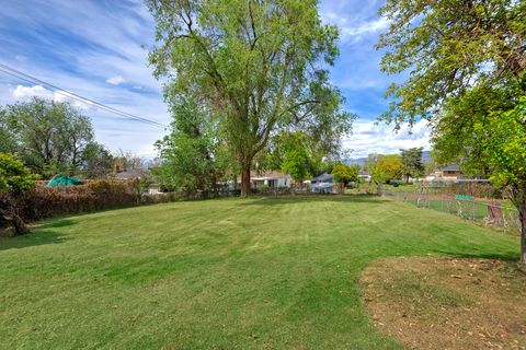 Tiny photo for 872 W 3800 S, Bountiful, UT 84010 (MLS # 2154642)