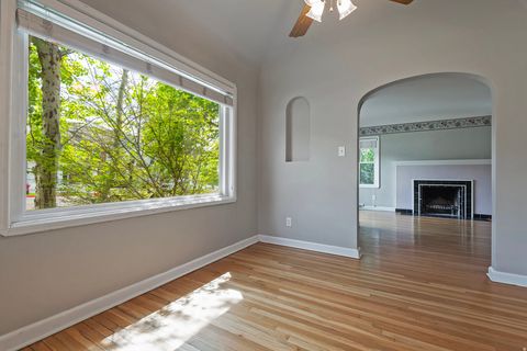 Tiny photo for 872 W 3800 S, Bountiful, UT 84010 (MLS # 2154642)