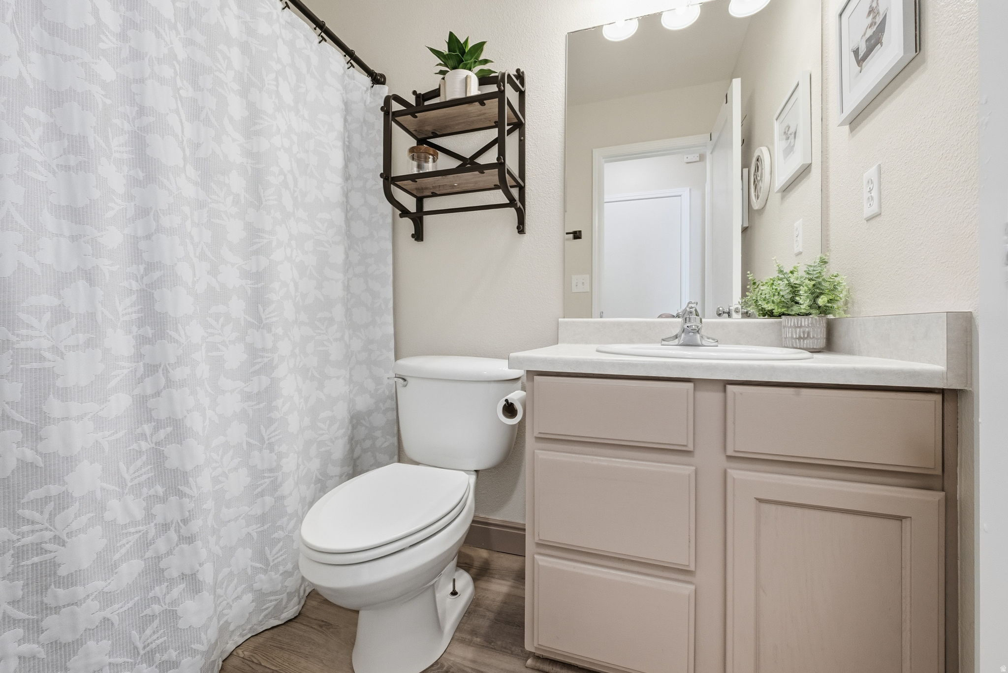 PHEASANT BROOK - Residential