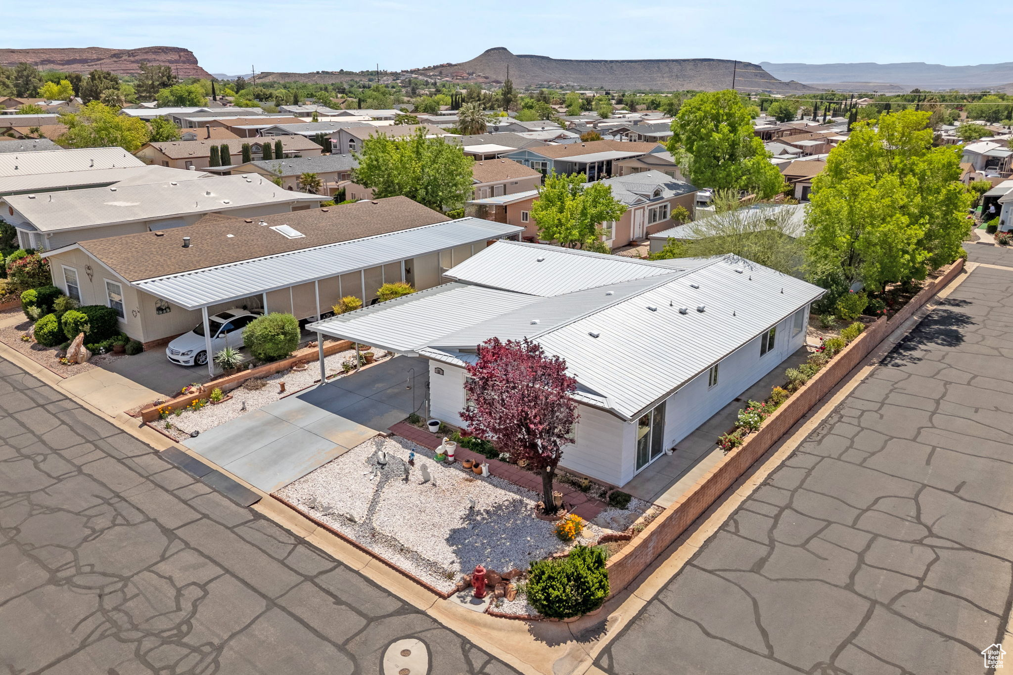 RAINBOW RIDGE - Residential