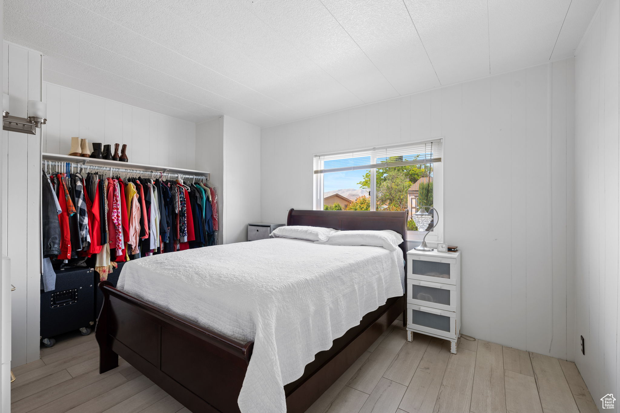 RAINBOW RIDGE - Residential