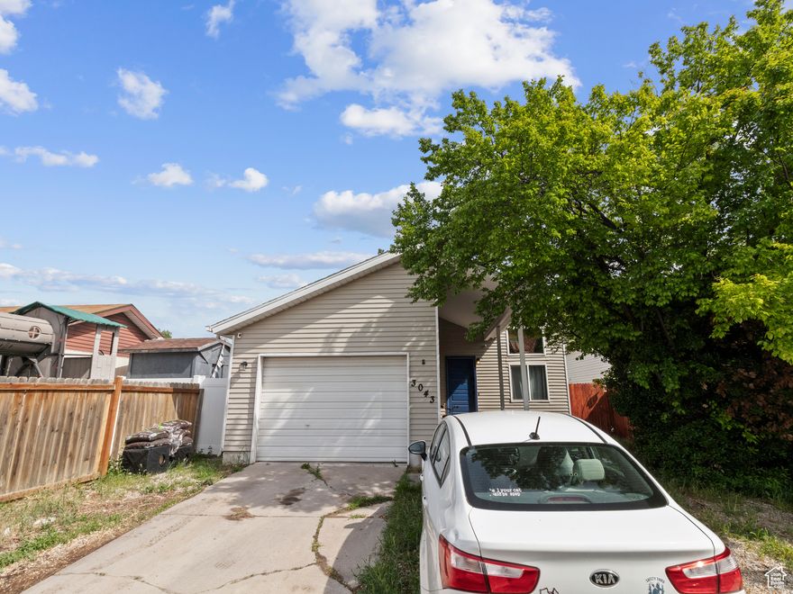 Charming 4 bedroom 2 bathroom home located in the heart of west valley city, this home is located near schools, shopping centers and has quick and easy access to the freeway.