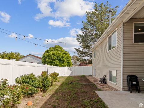 Tiny photo for 3043 S ARTHURS CT CT W, West Valley City, UT 84120 (MLS # 2083729)